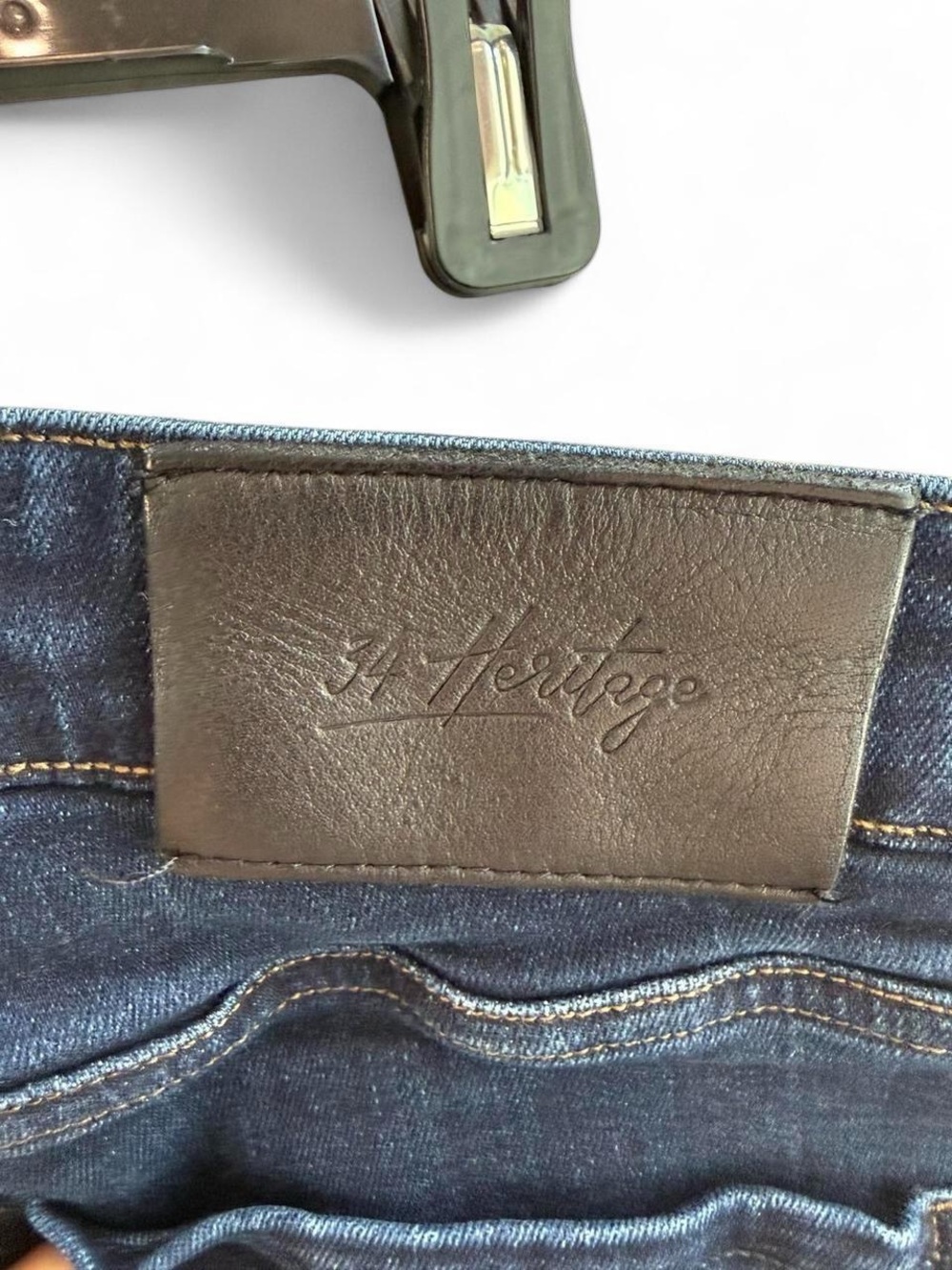 34 Heritage ‘Charisma’ Comfort Rise Classic Jeans - Picture 8 of 8